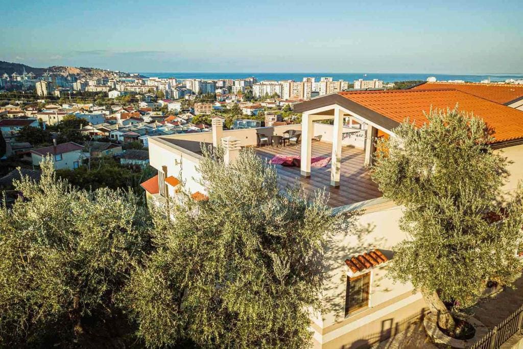 Villa for sale in Bar — Montenegro