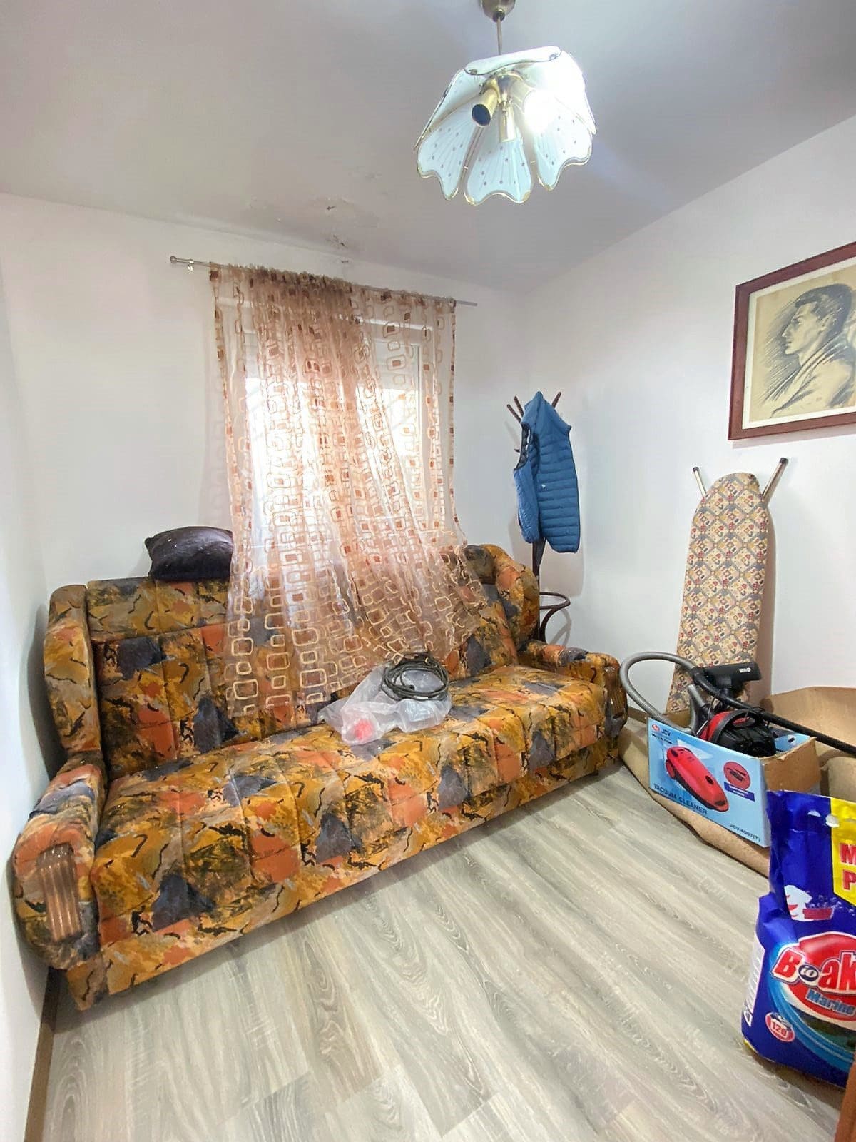 Inexpensive house for sale in Sutomore — Montenegro