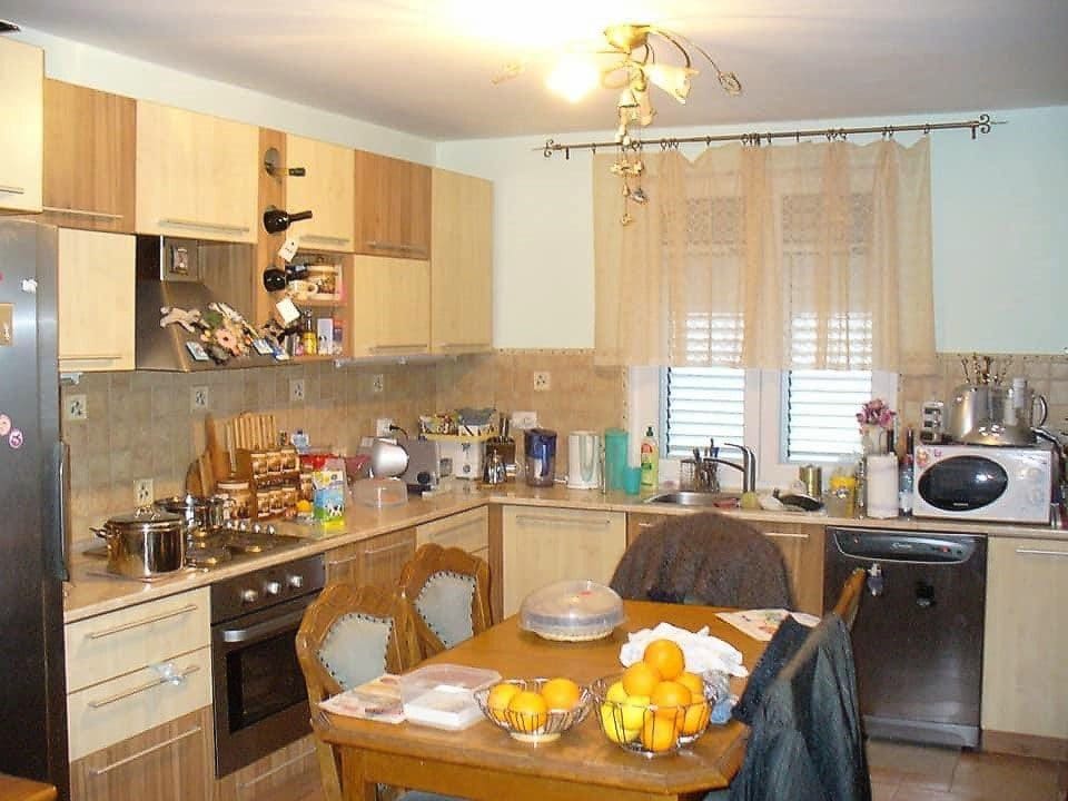 House with garden for sale in Bar — Montenegro