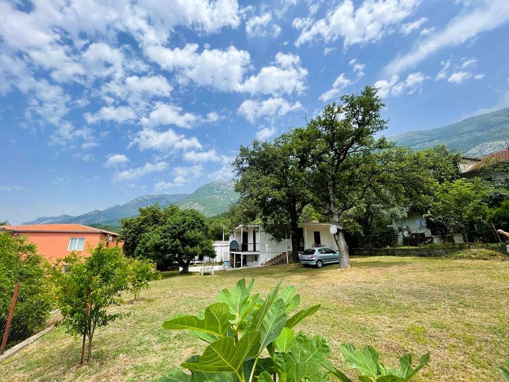 MRE-property (1) Family House for Sale in Sutomore with Sea View