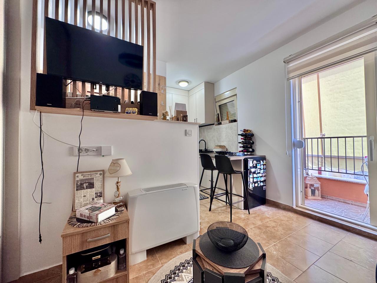 Studio Apartment in Budva, Montenegro — 21 m², Fully Furnished, 300 m from Sea — Montenegro real estate