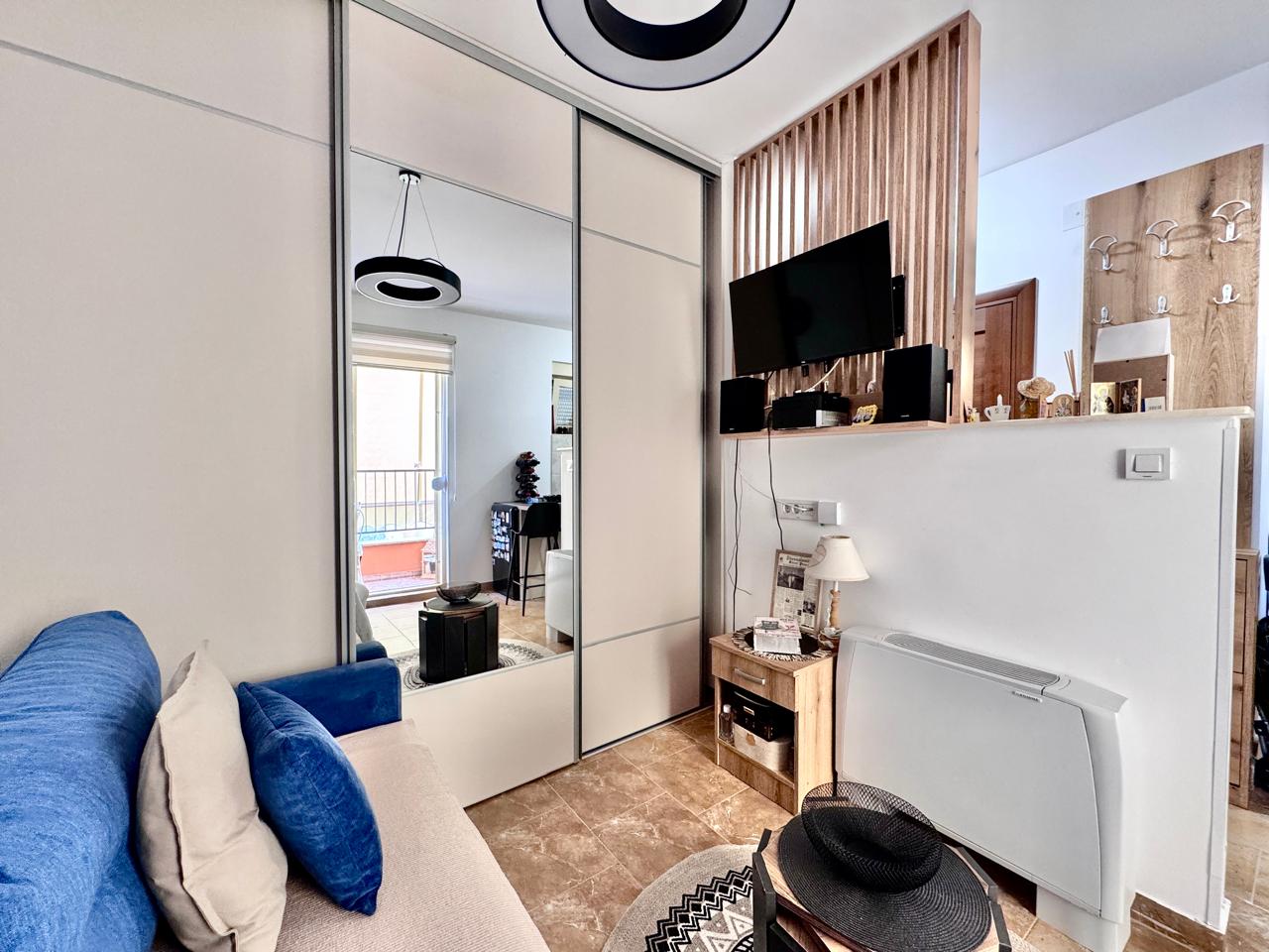 Studio Apartment in Budva, Montenegro — 21 m², Fully Furnished, 300 m from Sea — Montenegro real estate